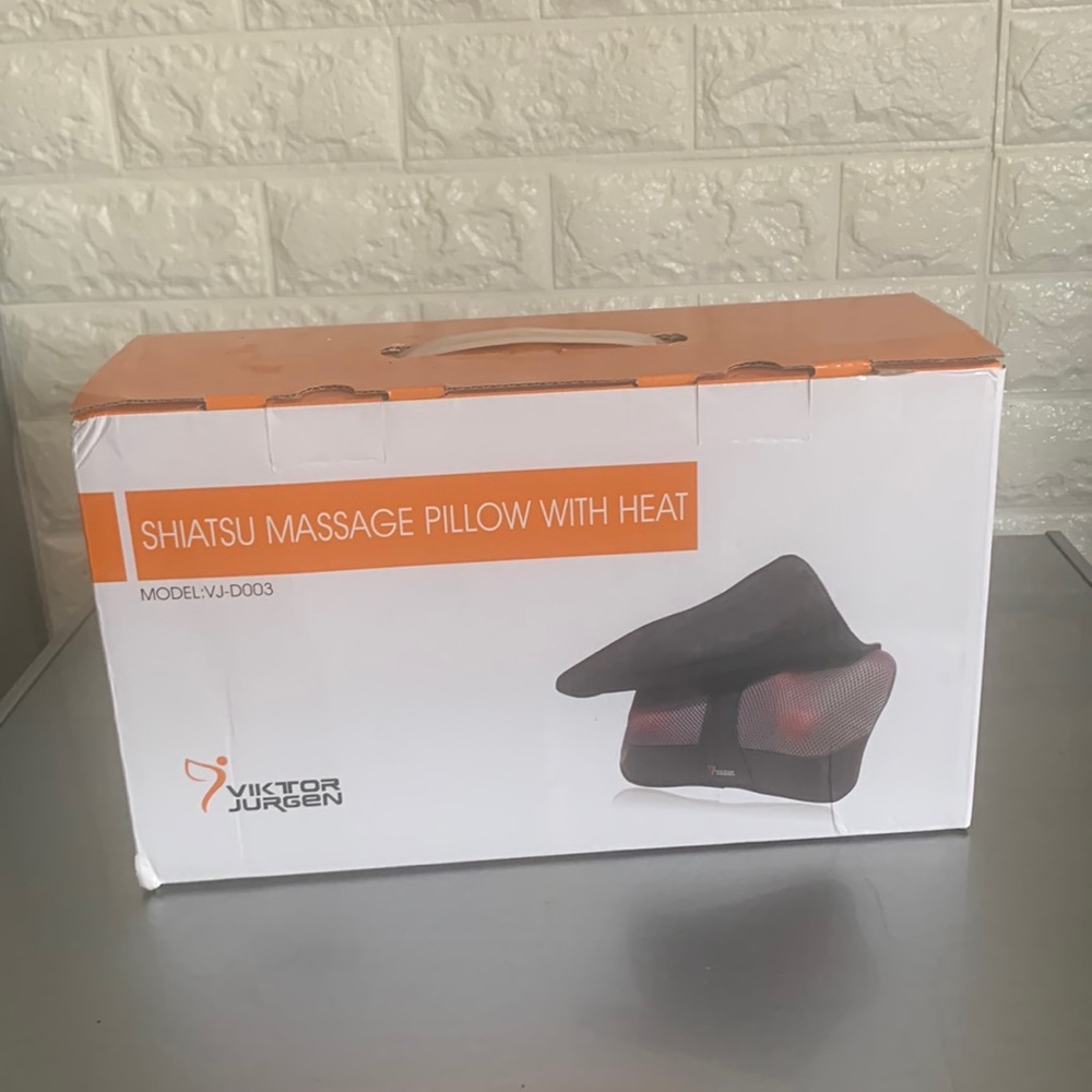 SHIATSU MASSAGE PILLOW WITH HEAT
